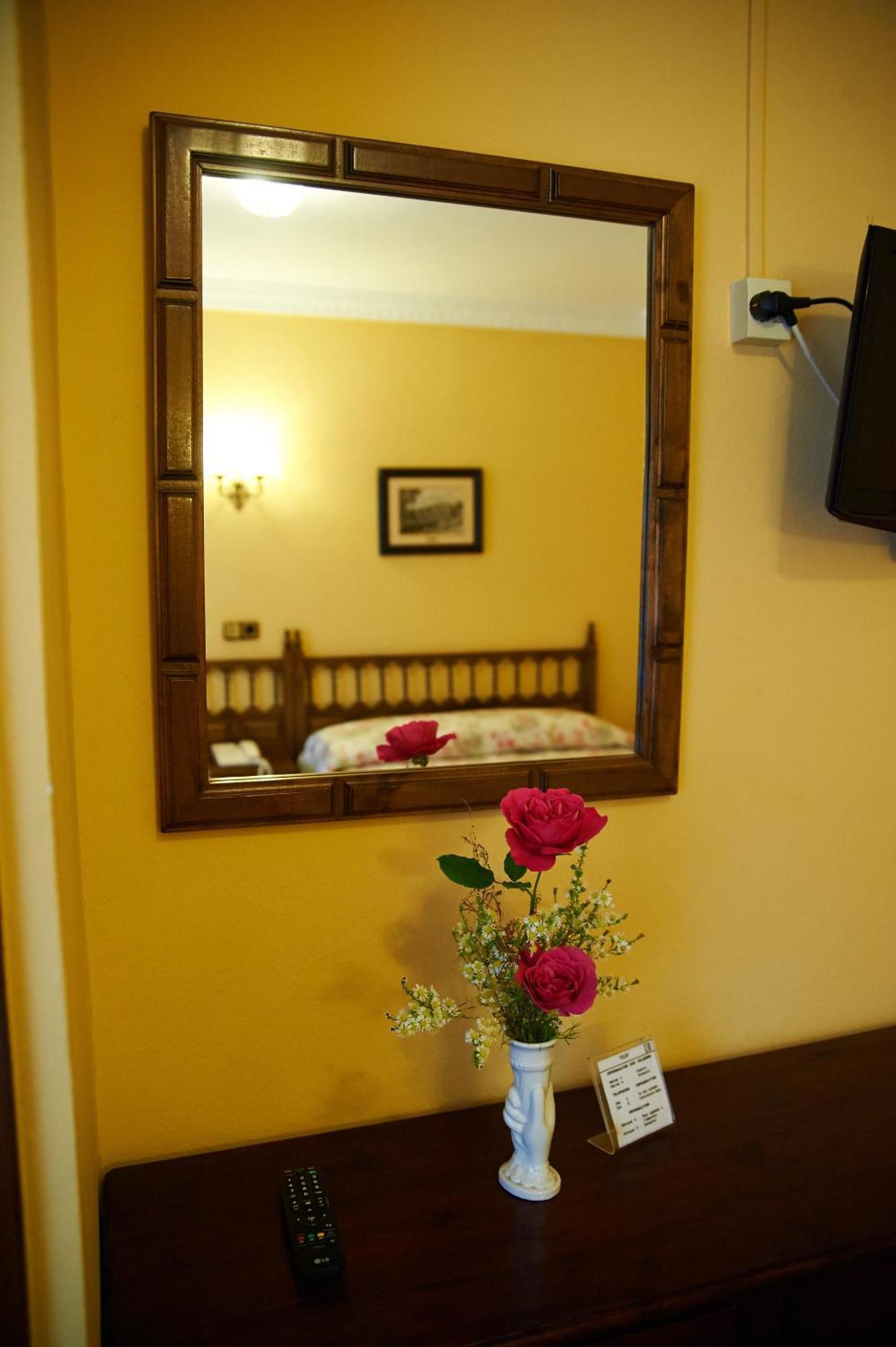 Hotel Los Angeles 산틸라나델마르 외부 사진