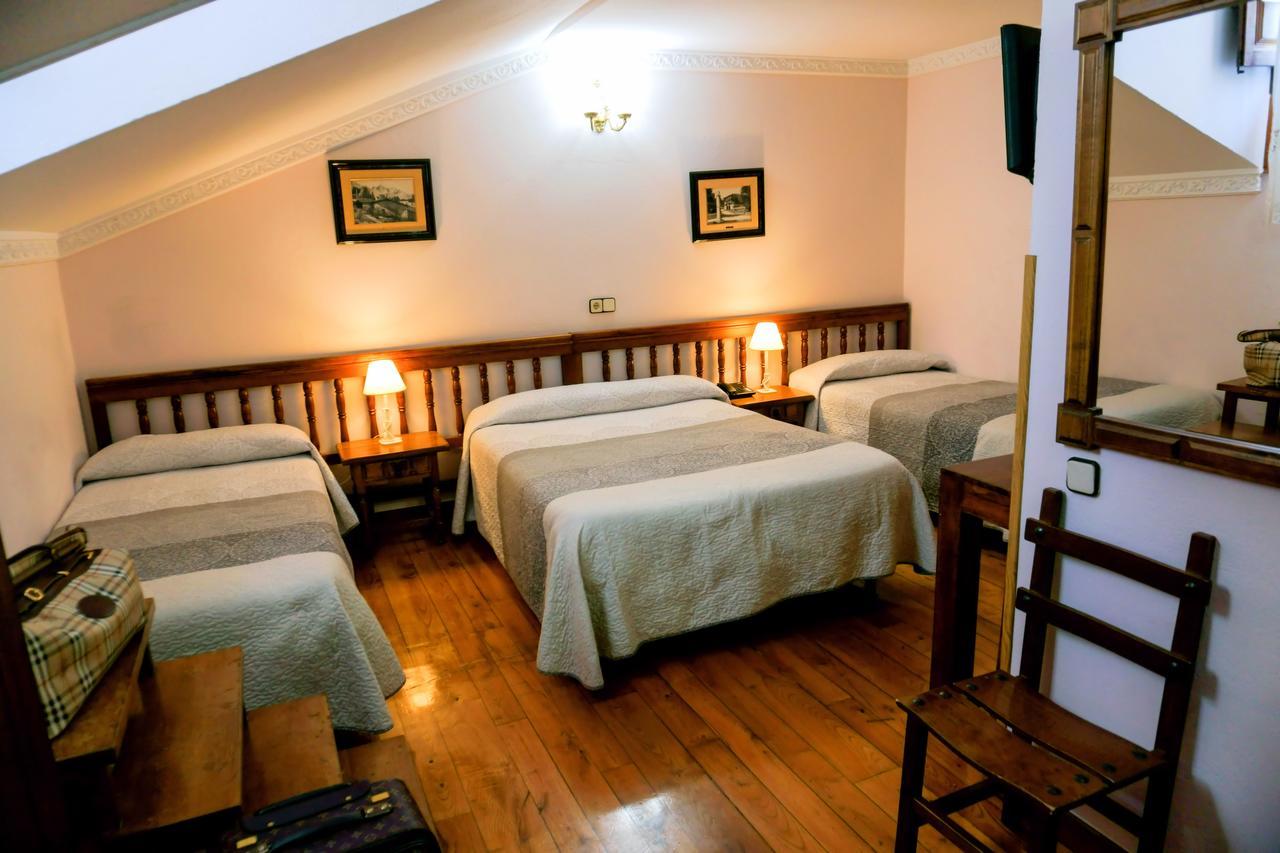 Hotel Los Angeles 산틸라나델마르 외부 사진